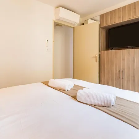 Appartement Plein Centre - Climatisé - Proche Cité Médiévale Carcassonne
